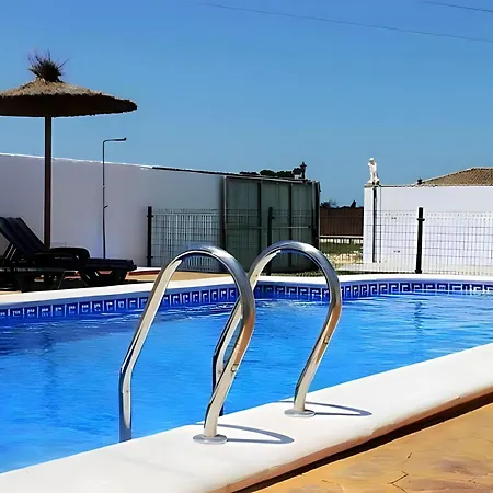 Con Piscina Privada Y Vistas A La Naturaleza En - Es-180-255 Apartment *